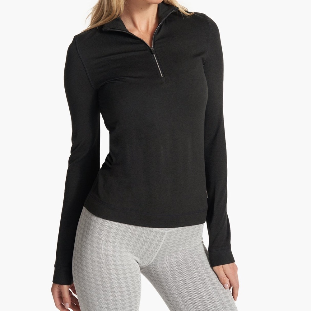 Vuori Black Long Sleeve Tee